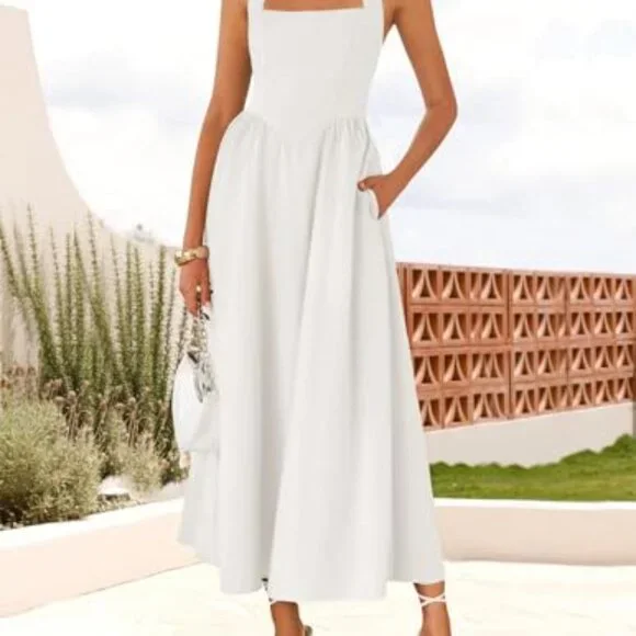 black halter bandage dress Bebe Women's Halter Neck Bandage Dress, Size XS Polyester/Elastane